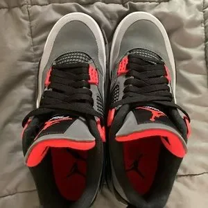 Jordan 4 infared size 9.5 only worn twice. OG box. Super clean Nike Air Jordan 4 Retro Mid Infrared Jordan 4 Retro Men main image 2